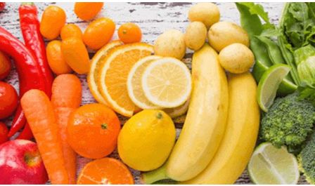Conheça as vitaminas que podem auxiliar nos cuidados com a pele